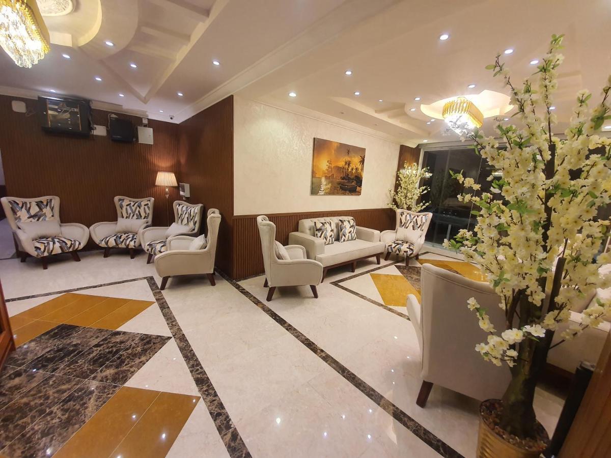 الحماد للشقق الفندقية - فرع قريش Jeddah Bagian luar foto