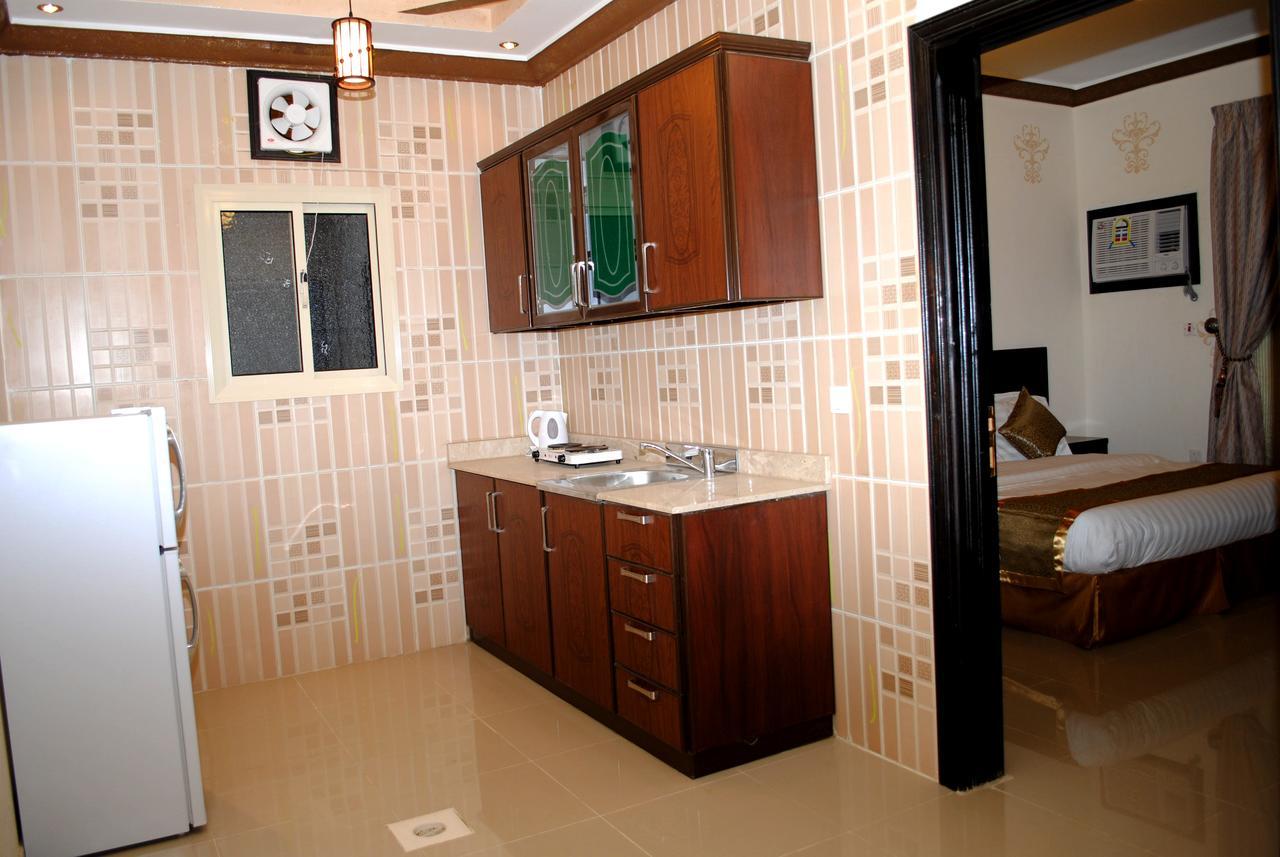 الحماد للشقق الفندقية - فرع قريش Jeddah Bagian luar foto